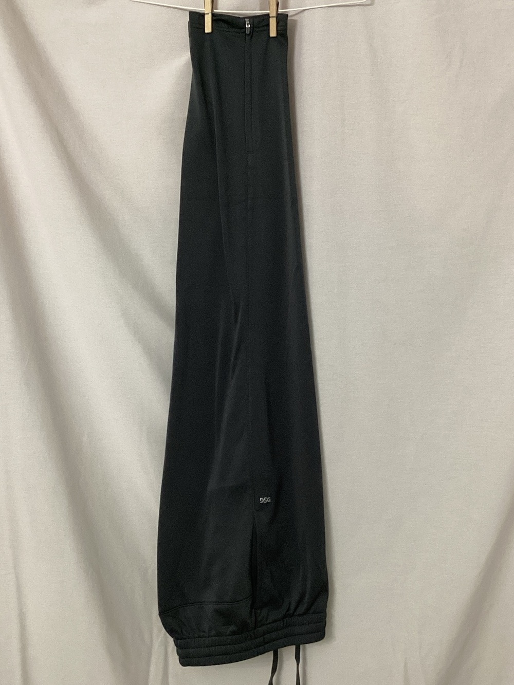 DSW Men’s Black Athletic Joggers